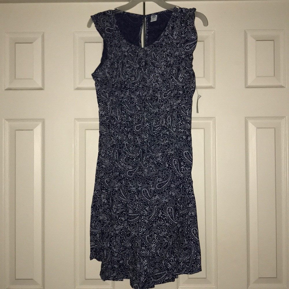 Old Navy Paisley navy dress